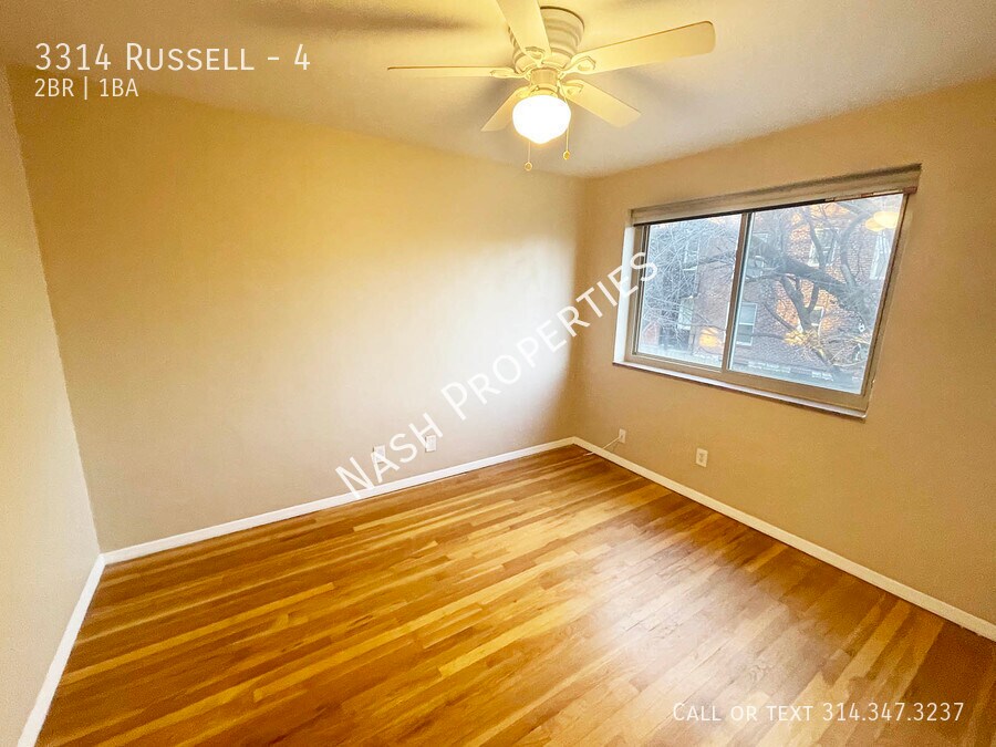 3314 Russell Blvd Unit 4, St. Louis, MO 63104 Room for Rent in St