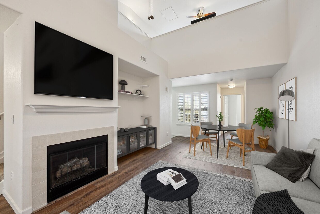 Foto principal - 5800 Tower Rd