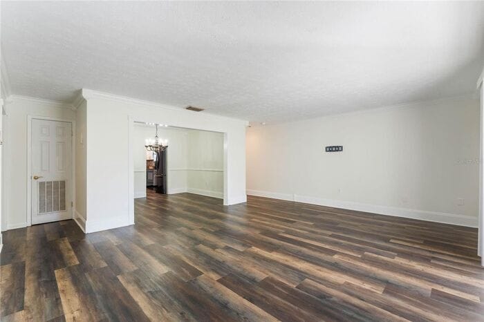 Photo - 4216 Lake Underhill Rd (Orlando, FL)