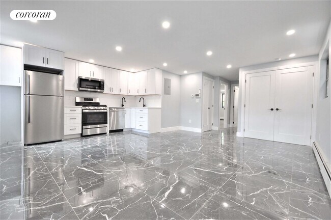 Foto del edificio - 163 E 46th St