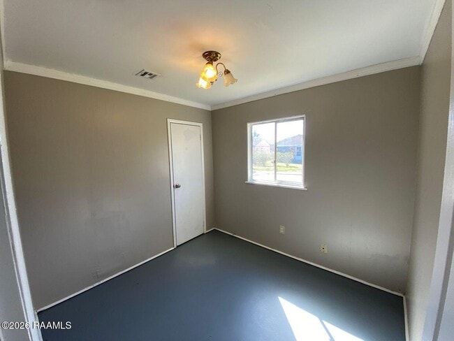 Foto del edificio - 1140 Madeline Ave