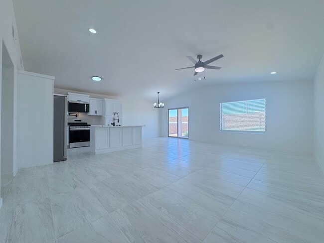 Building Photo - East El Paso 3bed/2bath Refrig A/C New Home!