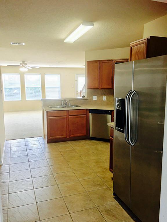 Building Photo - 5023 Grove Square Ct