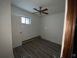 Building Photo - 6266 S Dixie Hwy