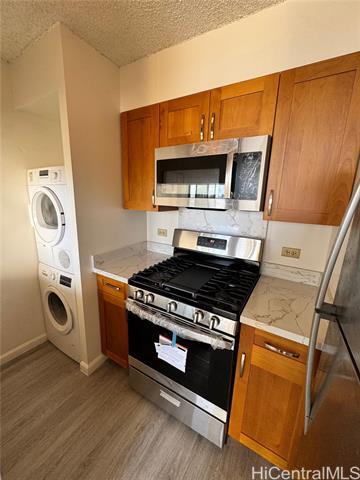 Building Photo - 1571 Piikoi St