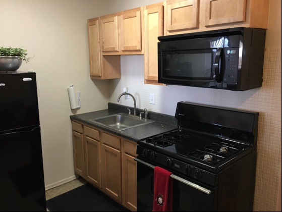Remodeled Kitchen - 2700 Oakland Ave