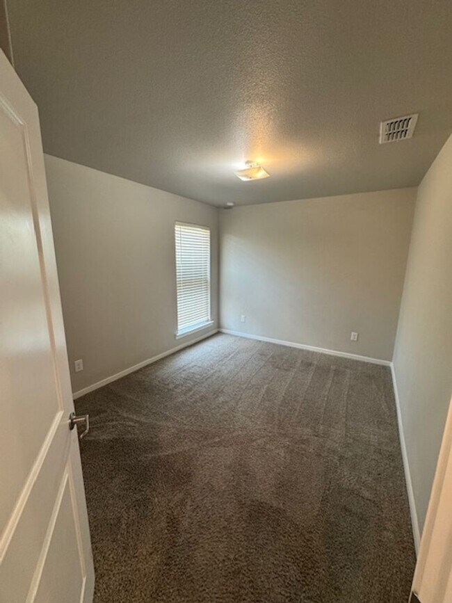 Foto del edificio - Upland Heights- 7047