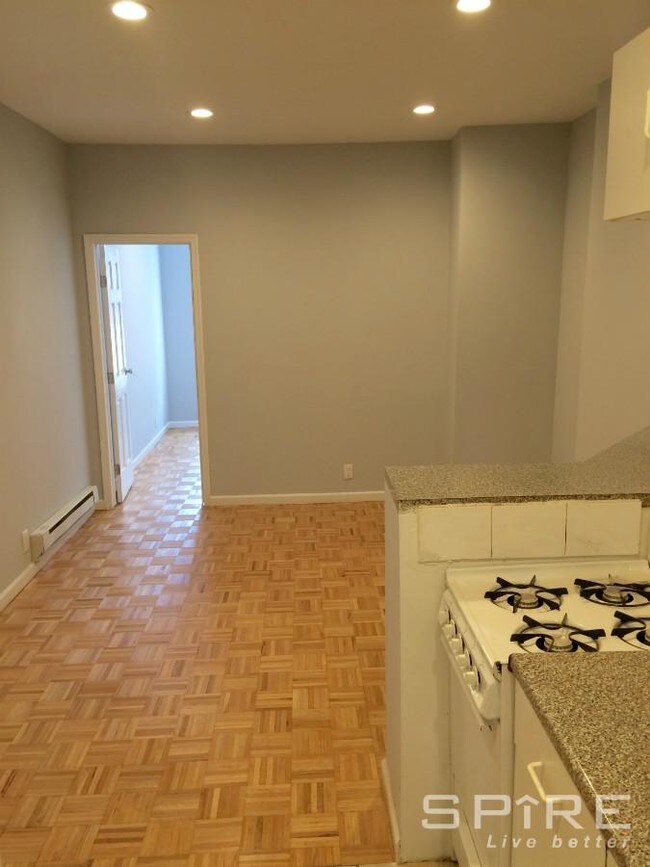 Building Photo - 332 W 49th St