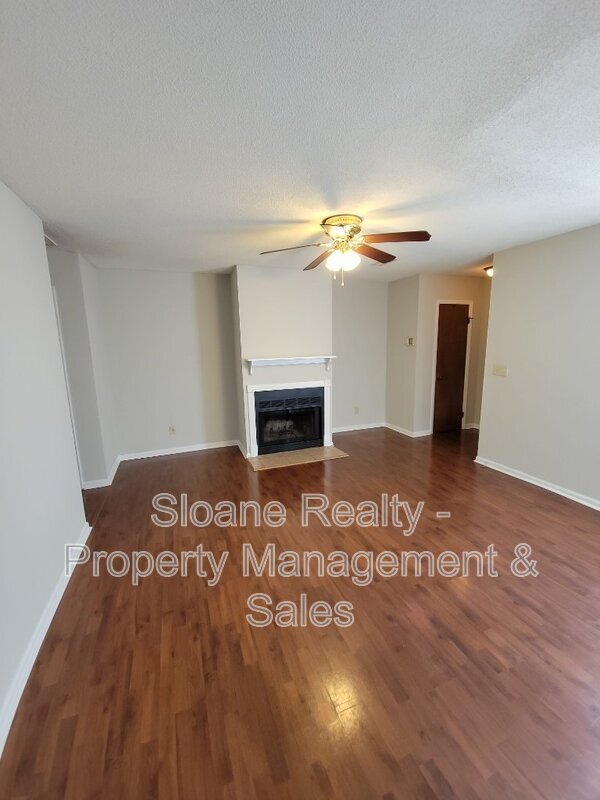 Foto del edificio - 212 Miami St