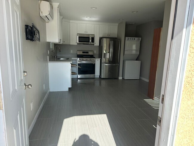 Foto del edificio - Saddlepeak Dr. Home