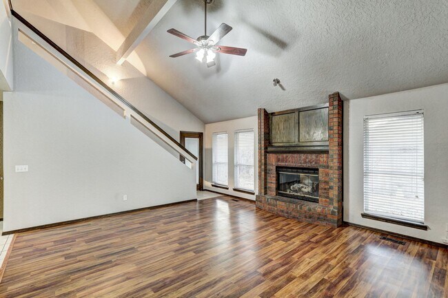 Foto del edificio - 3 bed 2 bath home in Edmond