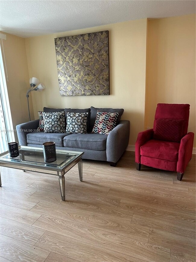 Building Photo - 117 NW 42nd Ave