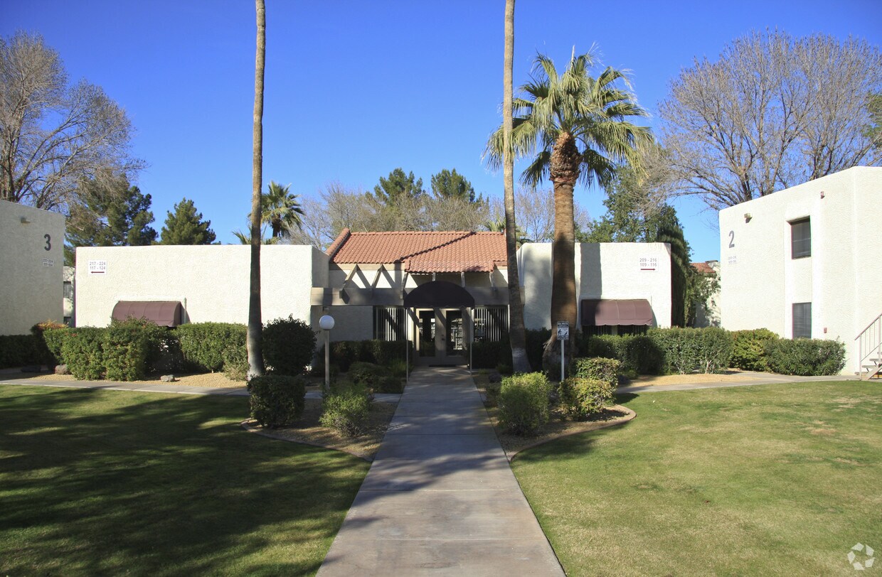 Saddletree Apartments Scottsdale Az Apartments Com