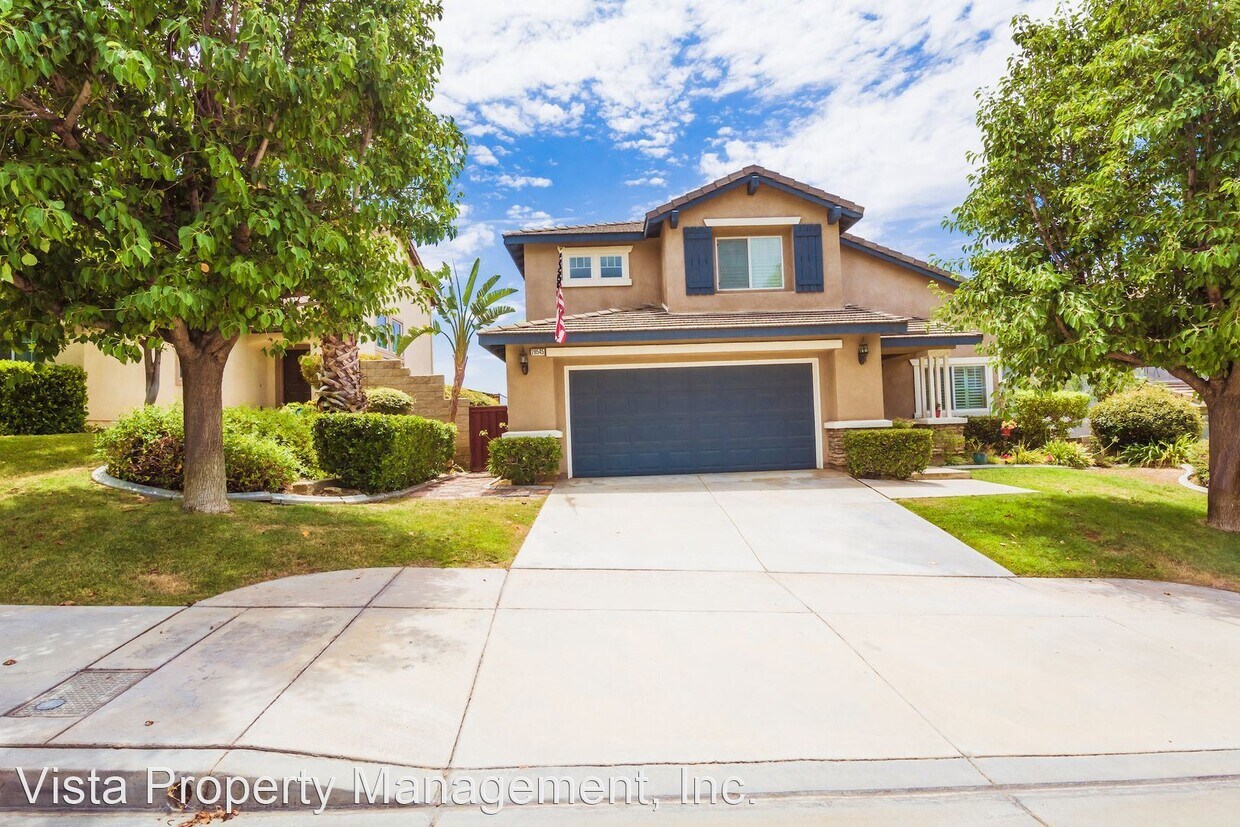 Foto principal - 4 br, 2 bath House - 29545 Clear View Lane