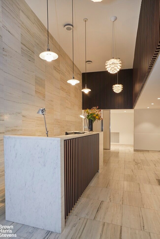 LIVE LARGE AND PROSPER - Alquileres en New York, NY | Apartamentos.com