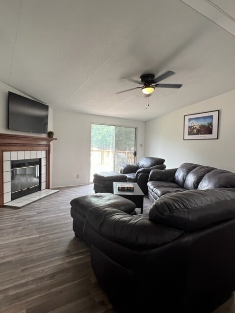 Building Photo - 12430 Trawalter Ln