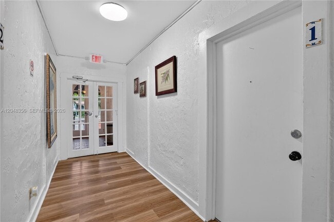 Building Photo - 3409 S Le Jeune Rd