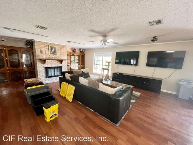 Foto del edificio - 2 br, 2 bath House - 1189 W. Elm Mott Dr.