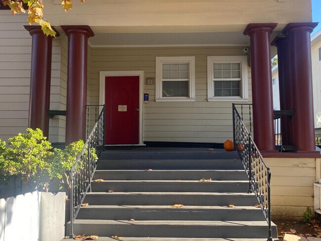 Foto del edificio - 600 S 9th St