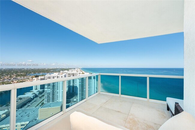 Foto del edificio - 2711 S Ocean Dr