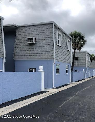 Foto principal - 390 W Cocoa Beach Causeway