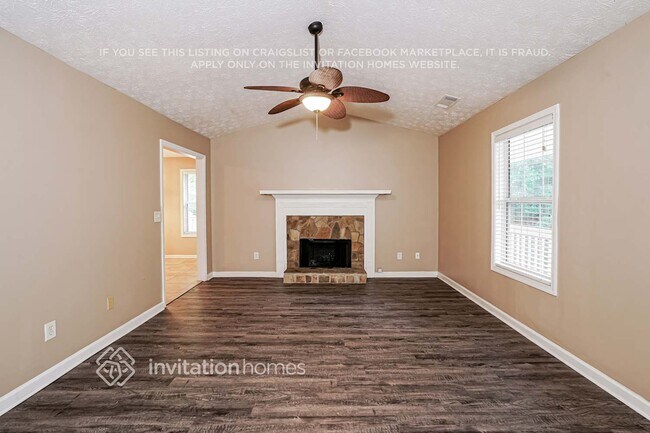 Building Photo - 85 Pebble Ridge Dr