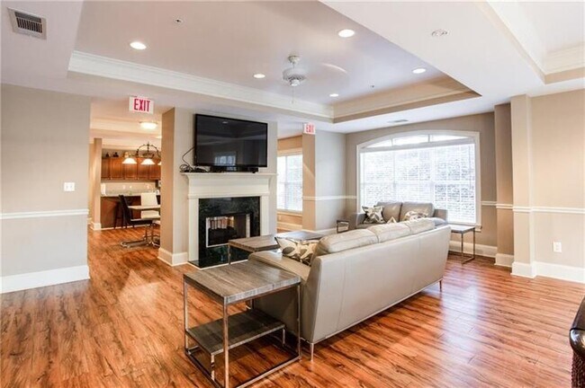 Foto del edificio - 3275 Lenox Rd NE