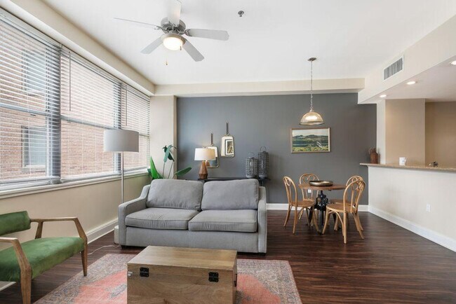 Foto del edificio - 925 Common St