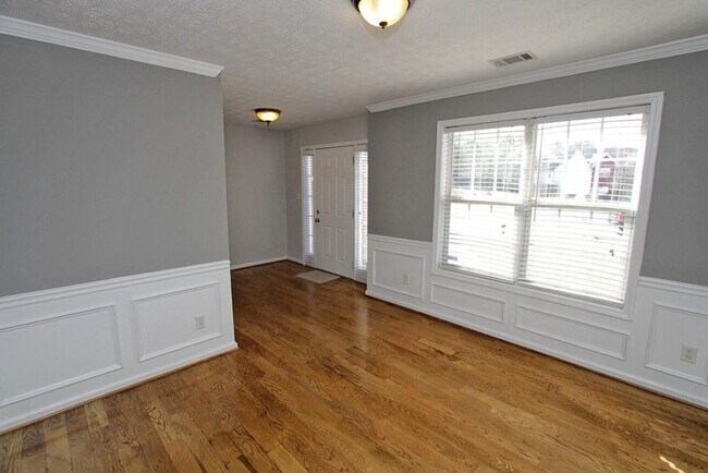 Building Photo - 1616 Amhearst Oaks Ct
