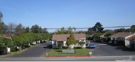 Building Photo - The Delta Court Apartments