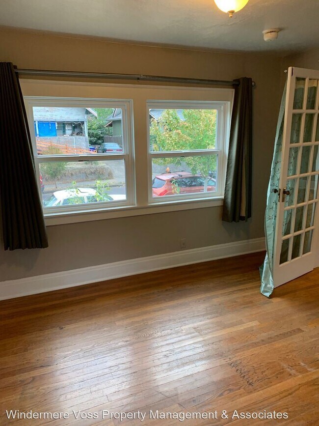 Foto del edificio - 2 br, 1 bath House - 5243 NE 23rd Avenue