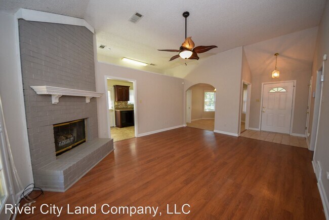 Building Photo - 3 br, 2 bath House - 7062 Raleigh-Lagrange