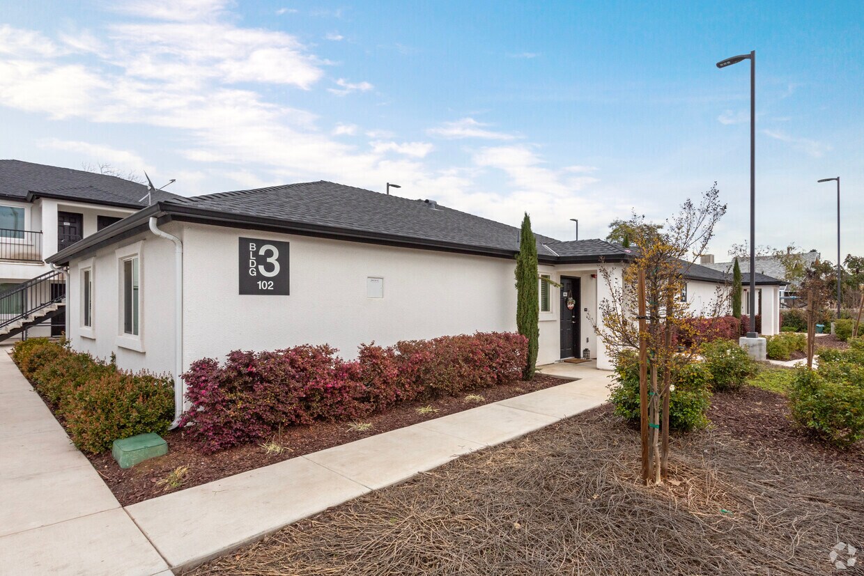 Foto principal - B Street Apartments