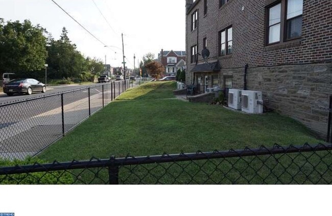 Foto del edificio - 3339 Vista St