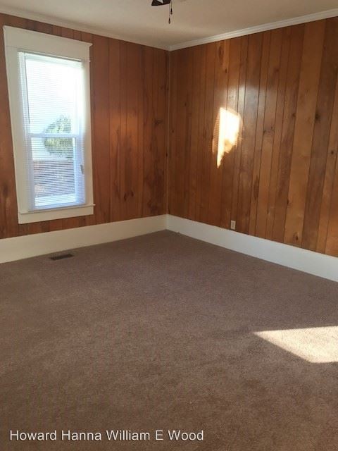 Foto del edificio - 219 N Church St