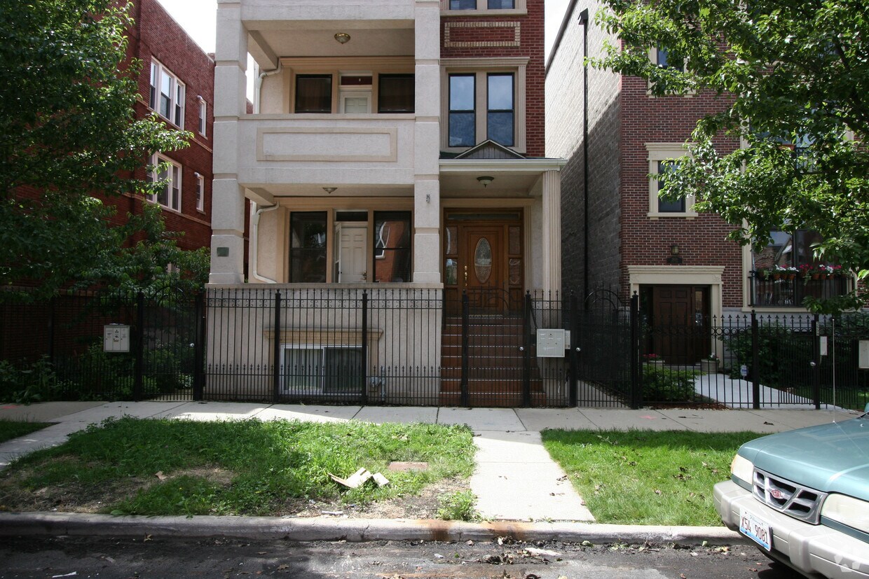 Foto del edificio - 2657 W Iowa St