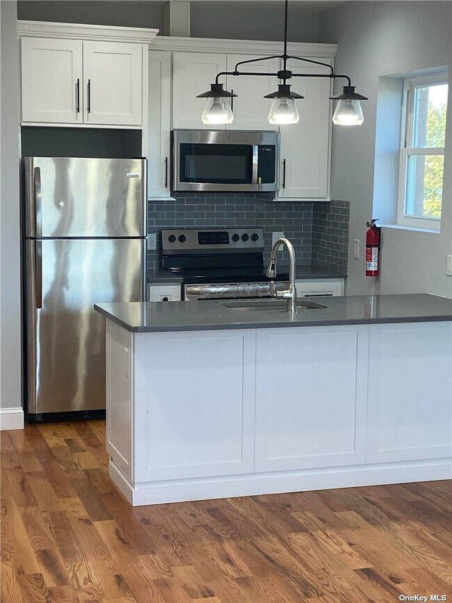 Foto del edificio - 455 Beach 36th St