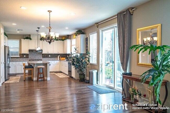 Foto del edificio - 5 br, 4.5 bath House - 707 Razorbill Stree...