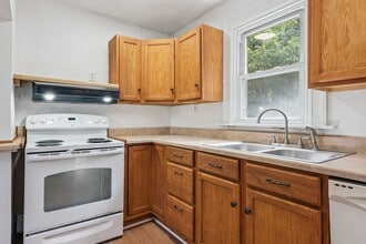 Building Photo - 79606 Reamer St
