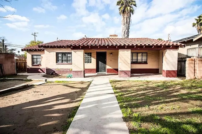 Primary Photo - 735 Fresno St