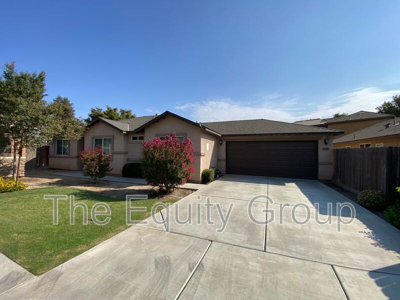 Primary Photo - 2326 Cape Canyon Ave