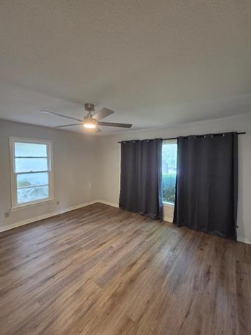 Foto del edificio - 8109 Tinsley Ln
