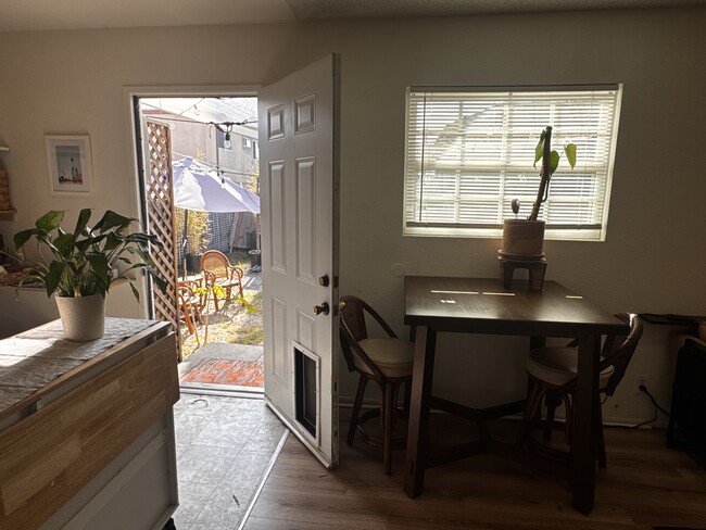 Building Photo - 6704 Nagle Ave