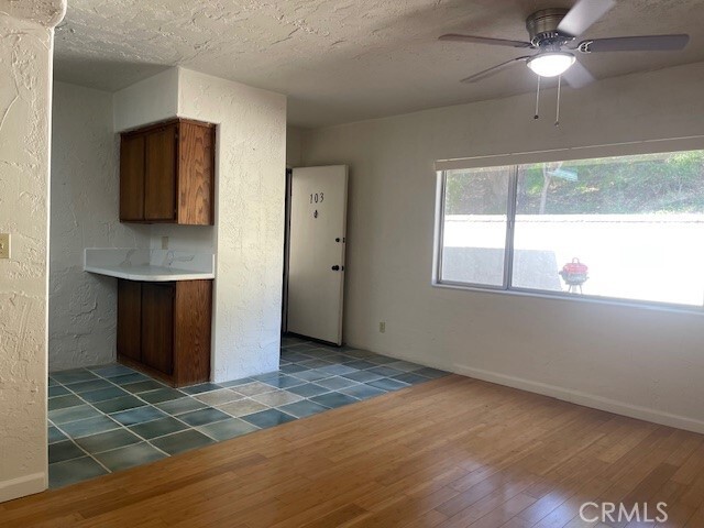 Foto principal - 720 W Summerland Ave