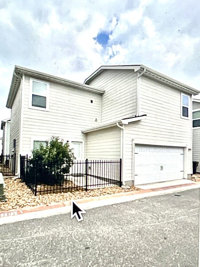 Photo - 10829 Emerick St Townhome