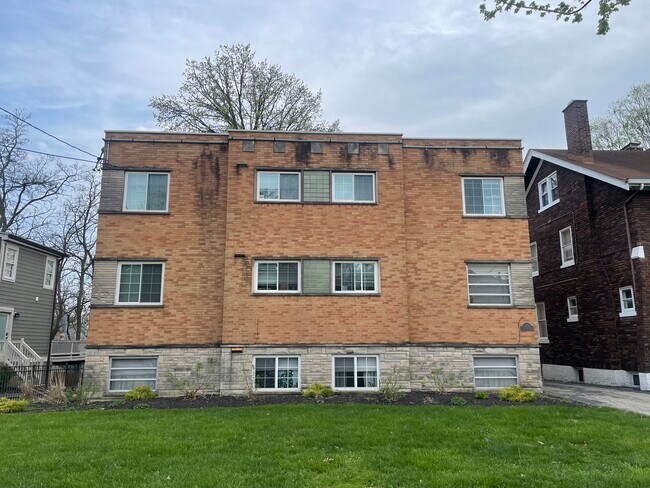 Frente del edificio - 2819 Erie Ave