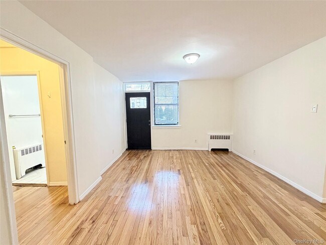 Foto del edificio - 22-46 79th St