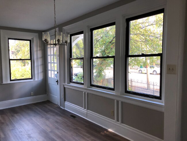 Foto del edificio - 2325 W McMicken Ave