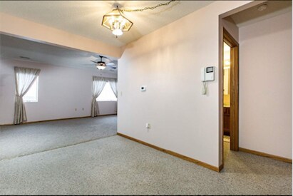 Foto del edificio - 102 N Franklin St