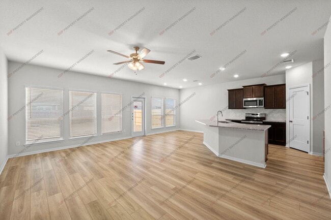 Building Photo - 2704 Wasilla Dr